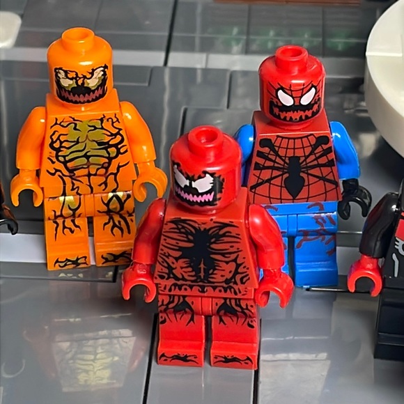 Storage Book Case & Figures - Picture 3 of 13